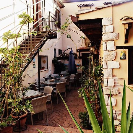 Seven Rooms Palermo Exterior foto
