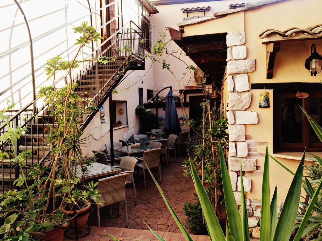 Seven Rooms Palermo Exterior foto