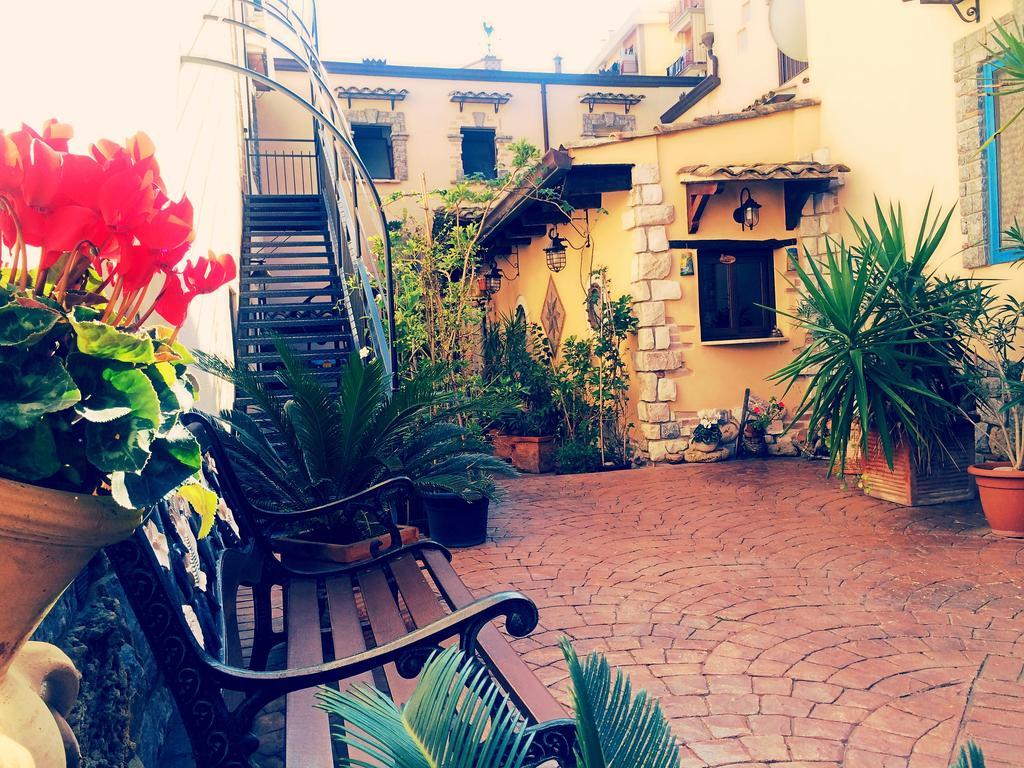 Seven Rooms Palermo Exterior foto